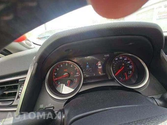 2021 Toyota Camry XSE - miniatura 9