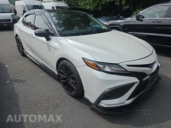 2021 Toyota Camry XSE - miniatura 3