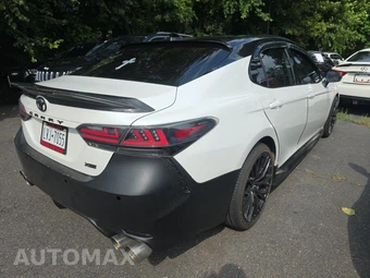 2021 Toyota Camry XSE - miniatura 4
