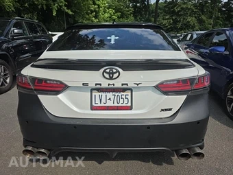 2021 Toyota Camry XSE - miniatura 5