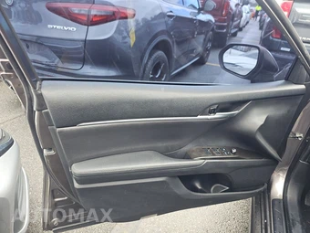 2021 Toyota Camry XSE - miniatura 9