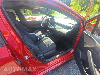 2021 Toyota Corolla Hatchback SE - miniatura 18