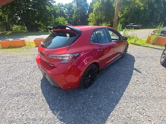 2021 Toyota Corolla Hatchback SE - miniatura 3