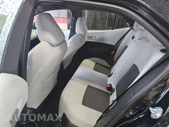 2021 Toyota Corolla Hatchback SE - miniatura 13