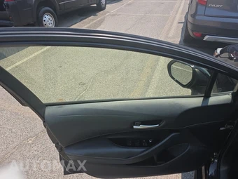 2021 Toyota Corolla Hatchback SE Nightshade Edition - miniatura 9