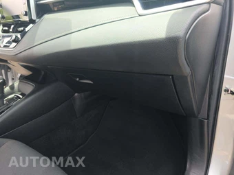 2021 Toyota Corolla Hatchback SE Nightshade Edition - miniatura 19