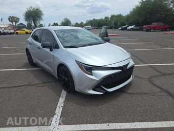 2021 Toyota Corolla Hatchback SE Nightshade Edition - miniatura 4