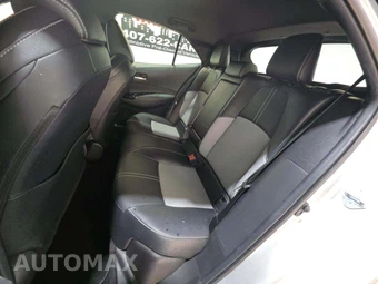2021 Toyota Corolla Hatchback XSE – miniatura 13