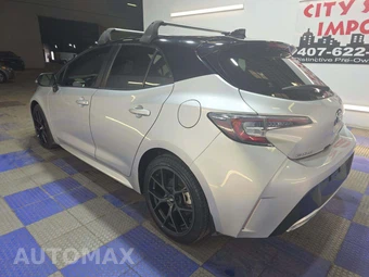 2021 Toyota Corolla Hatchback XSE – miniatura 2