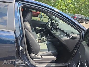 2021 Toyota Corolla Hatchback XSE – miniatura 14