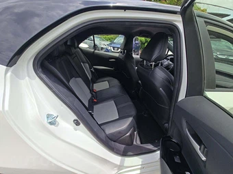 2021 Toyota Corolla Hatchback XSE - miniatura 13