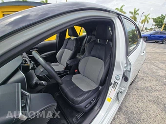 2021 Toyota Corolla Hatchback XSE - miniatura 3