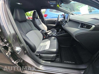 2021 Toyota Corolla Hatchback XSE - miniatura 18