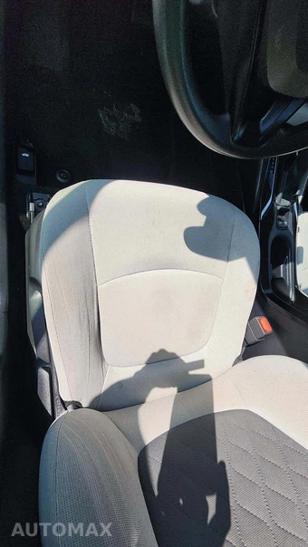 2021 Toyota Corolla Hybrid LE Sedan - miniatura 21