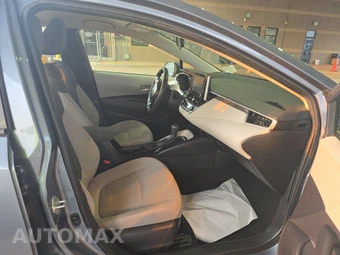 2021 Toyota Corolla Hybrid LE Sedan - miniatura 8