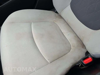 2021 Toyota Corolla Hybrid LE Sedan - miniatura 23