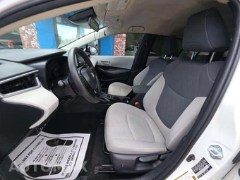 2021 Toyota Corolla Hybrid LE Sedan - miniatura 6