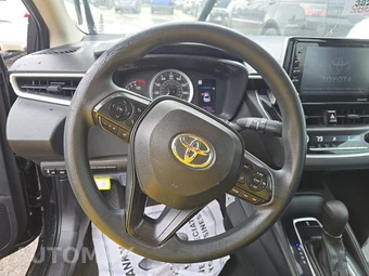 2021 Toyota Corolla LE Sedan - miniatura 10