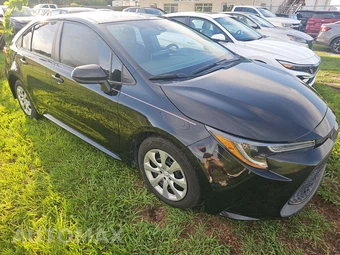 2021 Toyota Corolla LE Sedan - miniatura 3