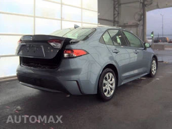 2021 Toyota Corolla LE Sedan – miniatura 4