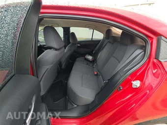 2021 Toyota Corolla LE Sedan – miniatura 10