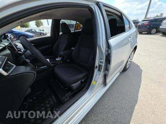 2021 Toyota Corolla LE Sedan - miniatura 6