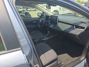 2021 Toyota Corolla LE Sedan - miniatura 8