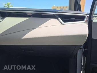 2021 Toyota Corolla LE Sedan – miniatura 19