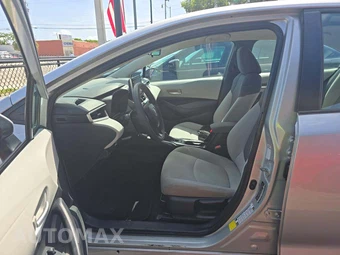 2021 Toyota Corolla LE Sedan – miniatura 6