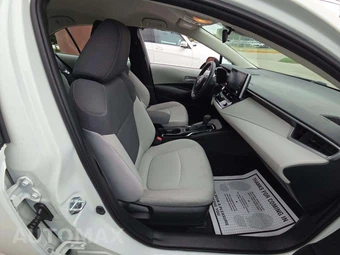 2021 Toyota Corolla LE Sedan - miniatura 18