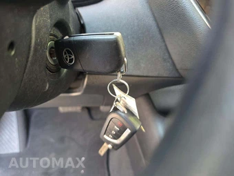 2021 Toyota Corolla LE Sedan - miniatura 8