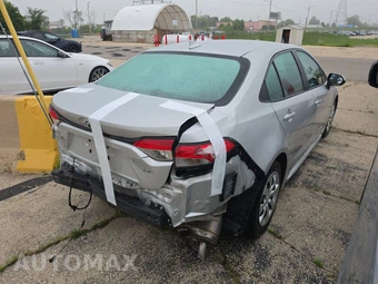 2021 Toyota Corolla LE Sedan - miniatura 4