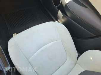 2021 Toyota Corolla LE Sedan - miniatura 20