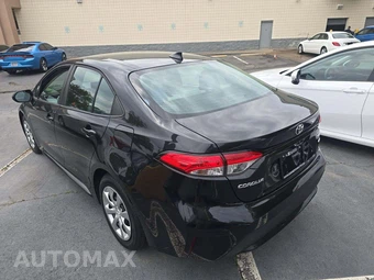 2021 Toyota Corolla LE Sedan - miniatura 2