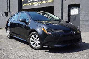 2021 Toyota Corolla LE Sedan