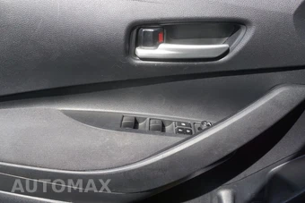 2021 Toyota Corolla LE Sedan – miniatura 24