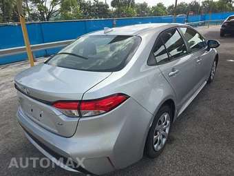 2021 Toyota Corolla LE Sedan - miniatura 4