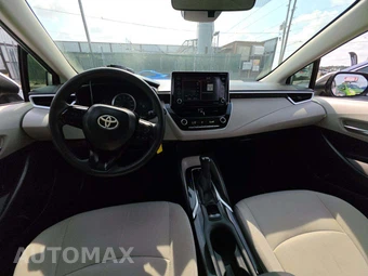 2021 Toyota Corolla LE Sedan - miniatura 10