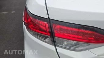 2021 Toyota Corolla LE Sedan - miniatura 26