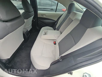 2021 Toyota Corolla LE Sedan - miniatura 13