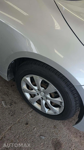 2021 Toyota Corolla LE Sedan – miniatura 36