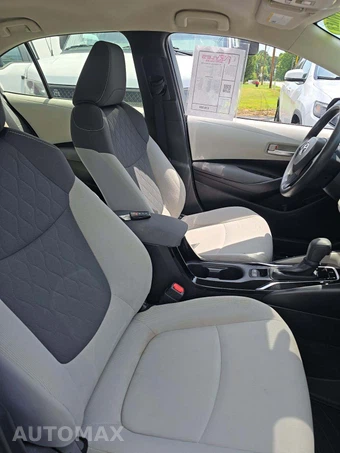 2021 Toyota Corolla LE Sedan - miniatura 17