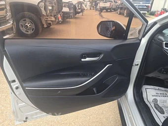 2021 Toyota Corolla SE Sedan – miniatura 9