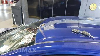 2021 Toyota Corolla SE Sedan - miniatura 17