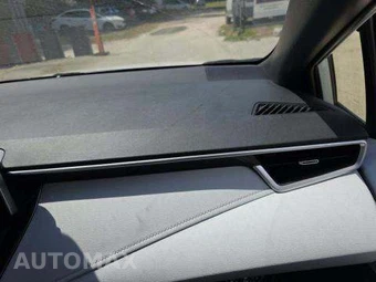 2021 Toyota Corolla SE Sedan - miniatura 19