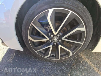 2021 Toyota Corolla SE Sedan - miniatura 23