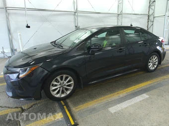 2021 Toyota Corolla XLE Sedan