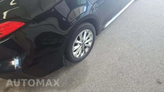 2021 Toyota Corolla XLE Sedan - miniatura 24