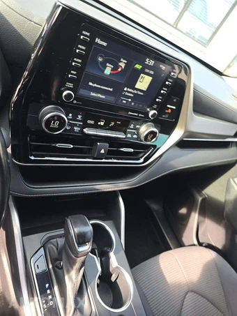 2021 Toyota Highlander Hybrid LE - miniatura 10