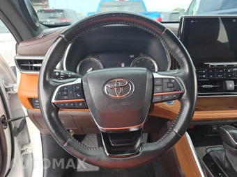 2021 Toyota Highlander Hybrid Platinum - miniatura 10